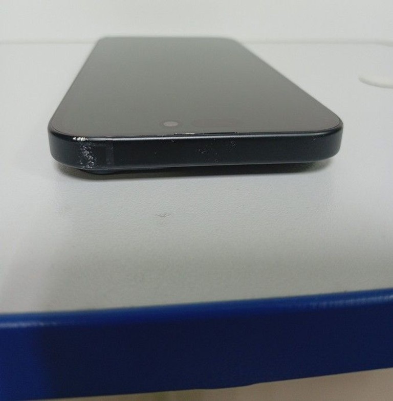 Apple iPhone 15 128GB Green Код:01-201070752. Зображення 8