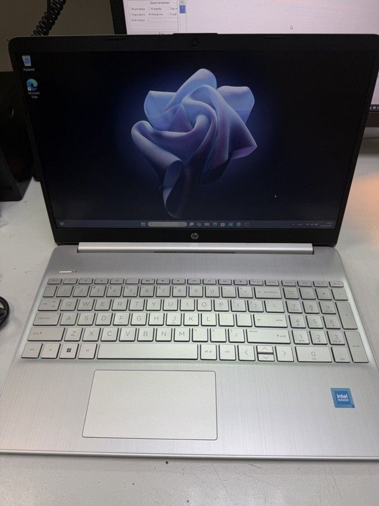 Оголошення Hp 15/celeron n4500 ddr4/8gb ddr4/hdd *відсутній/ssd 256 gb/*інтегрована Б/У