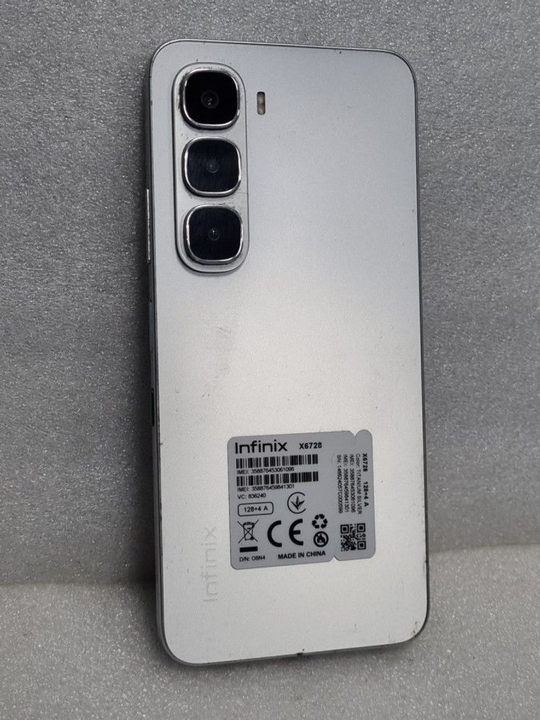 Розпродаж Infinix hot 60i 4/128gb, продавець Техноскарб