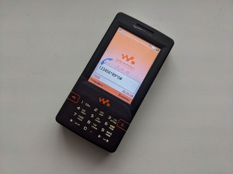 Sony Ericsson W950i Код:null. Изображение 9