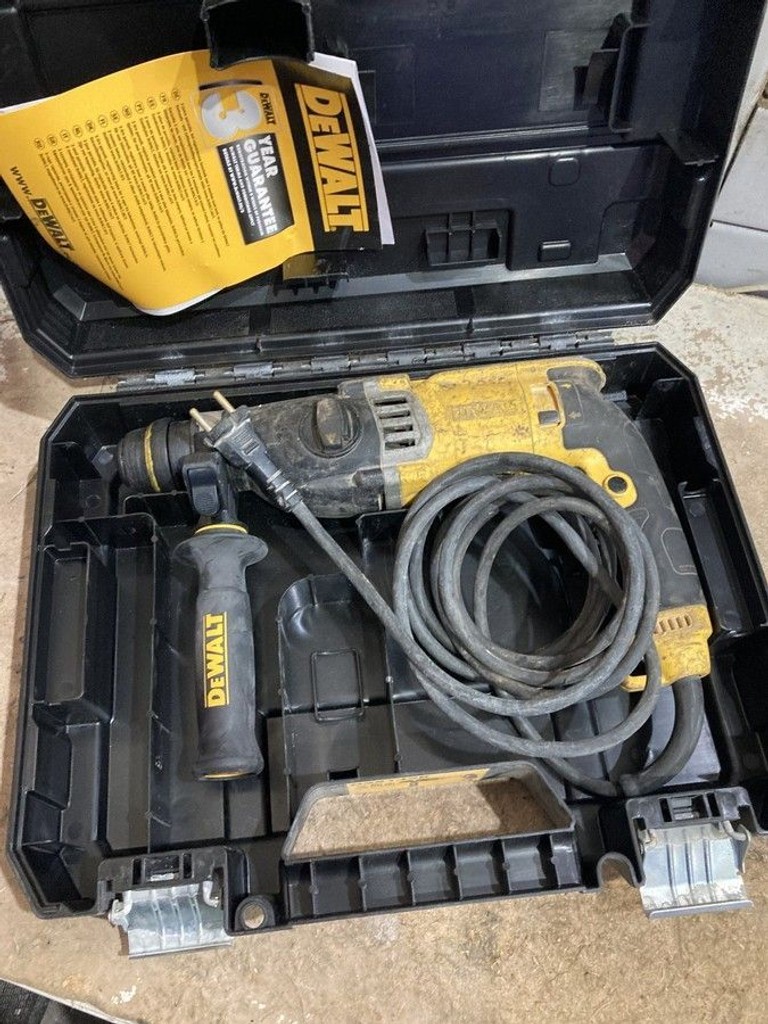 Дешево Dewalt d25143 -ks з ломбарду