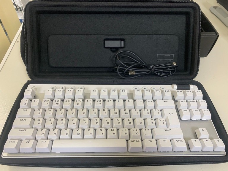 Купити Logitech g pro x tkl lightspeed tactile Б/У