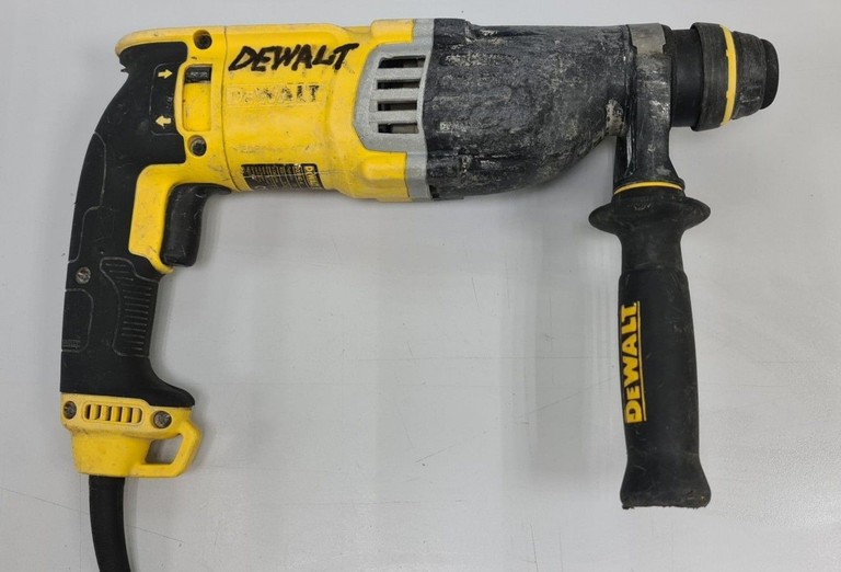 Оголошення Dewalt d25143 -ks Б/У