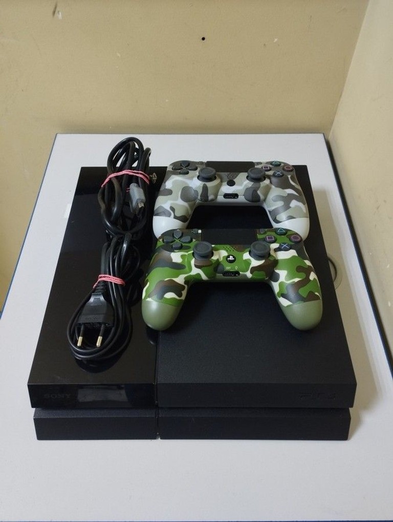 Купить Sony playstation 4 500gb Б/У