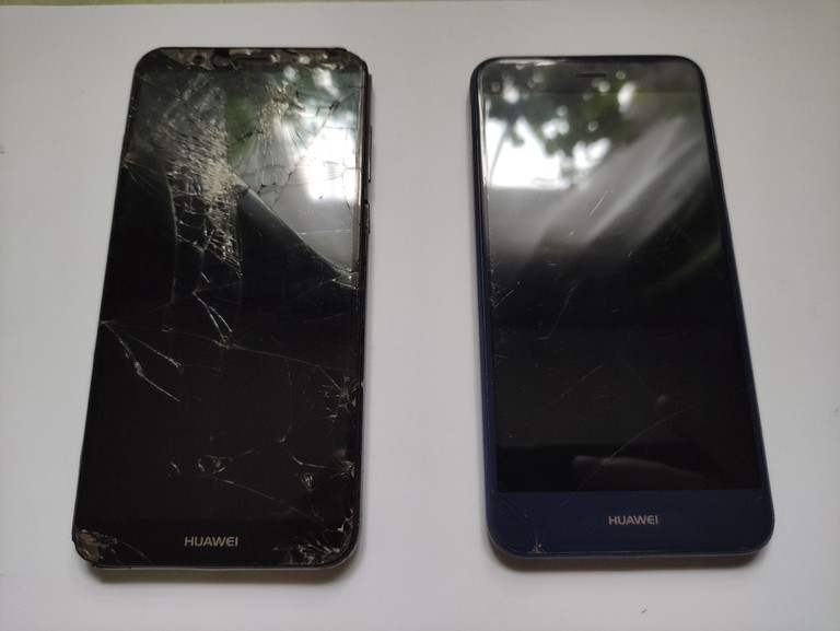 Купити HUAWEI P8 Lite (2017) Blue Б/У