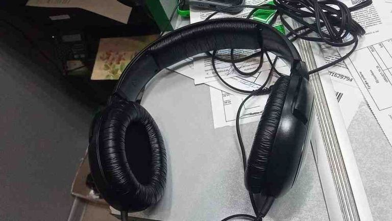 Sennheiser HD 206