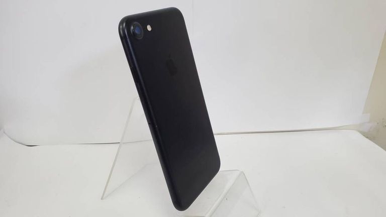 Распродажа Apple iphone 7 32gb, продавец Техноскарб
