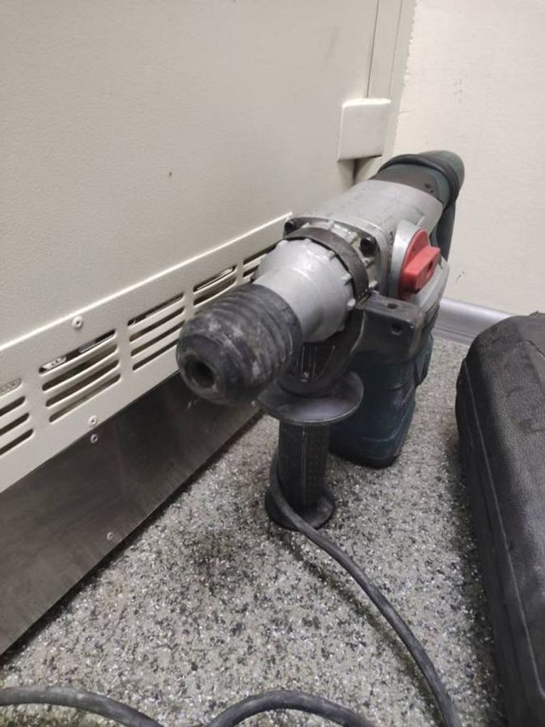 Дешиво Зенит зпп-1700 профи с ломбарда