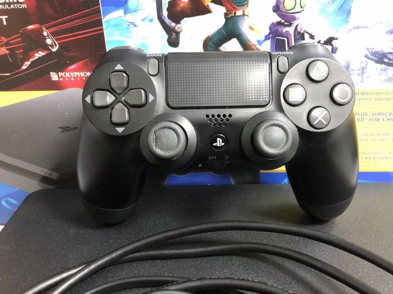 Объявление Sony PlayStation 4 Slim 1TB Black Б/У