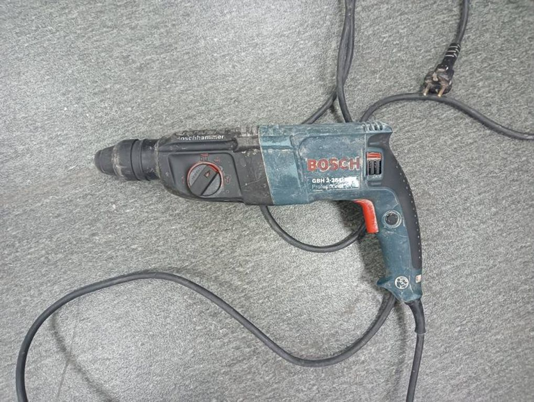 Bosch GBH 2-26 DRE (0615990L43)