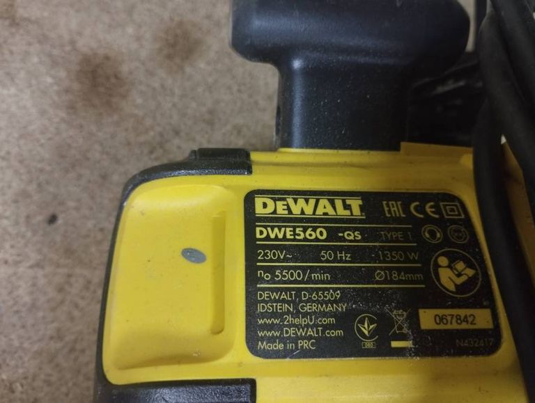 Dewalt DWE560