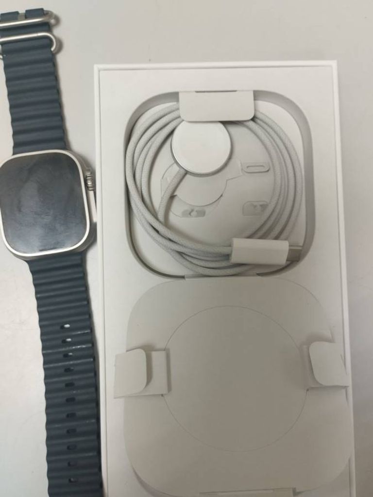 Apple watch ultra gps + cellular 49mm titanium case