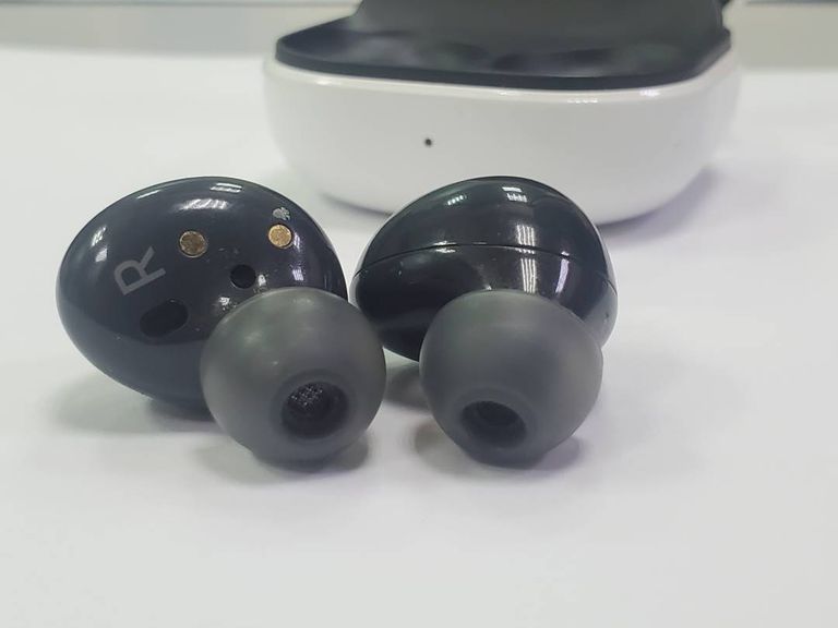 Samsung galaxy buds2