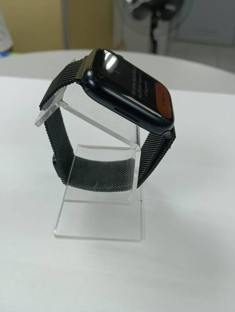 Apple watch series 7 gps 45mm aluminum case with sport band