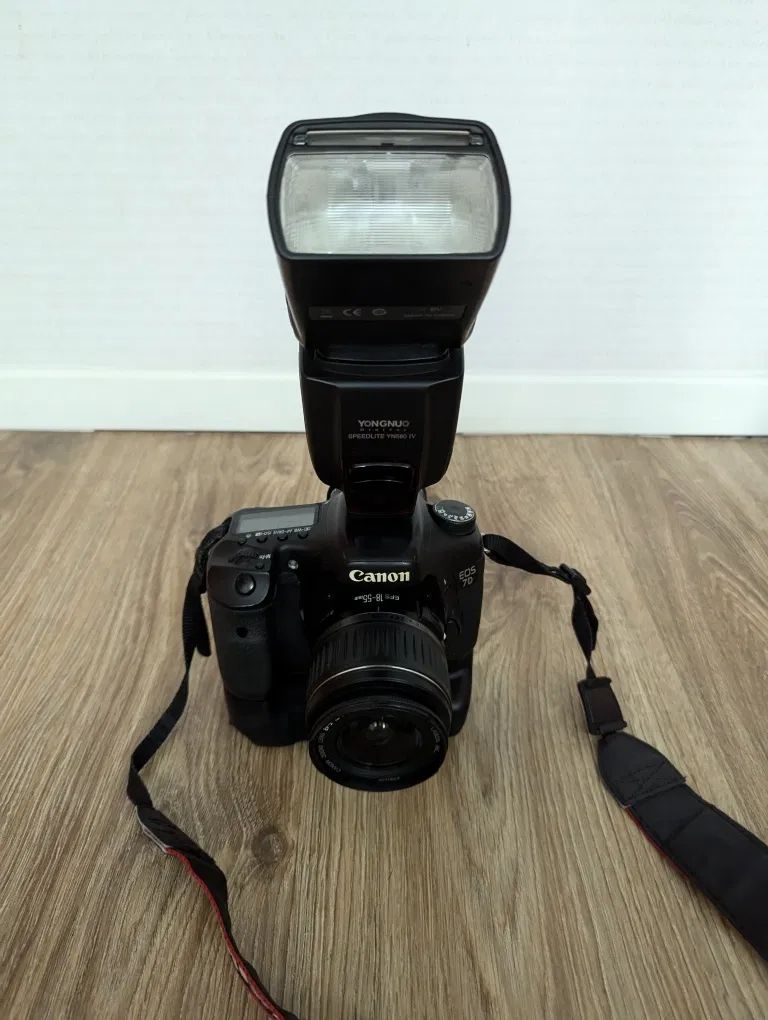 Купить Canon EOS 7D kit (18-55mm IS) Б/У