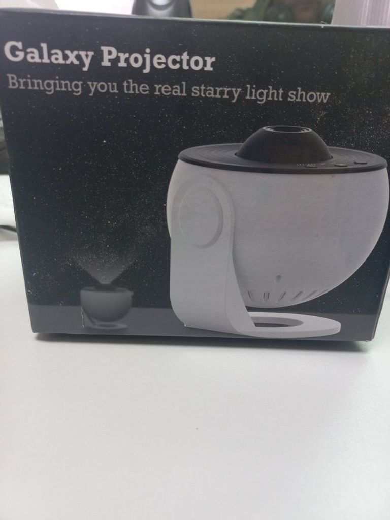 Купити Globe galaxy projector Б/У