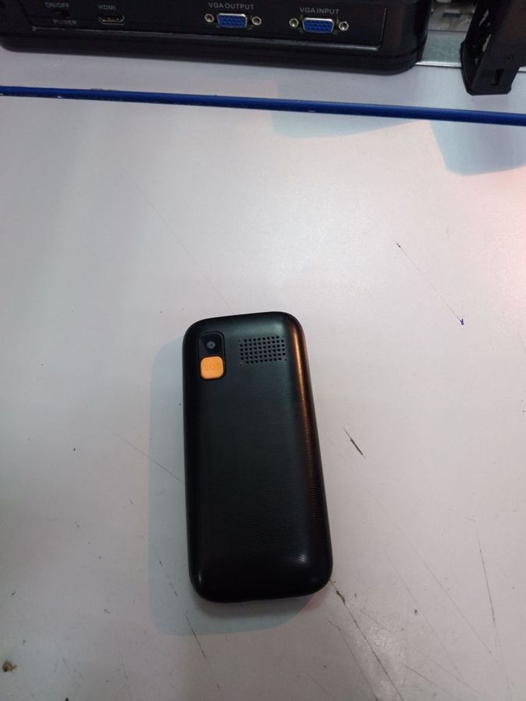 Розпродаж Nomi i1870, продавець Техноскарб