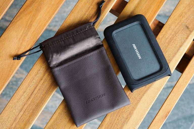 Дешиво Зовнішній портативний жорсткий диск Hikvision 2 ТВ, стійкий до ударів і падінь, USB 3.1 для ПК, MacBook, PS4. с ломбарда