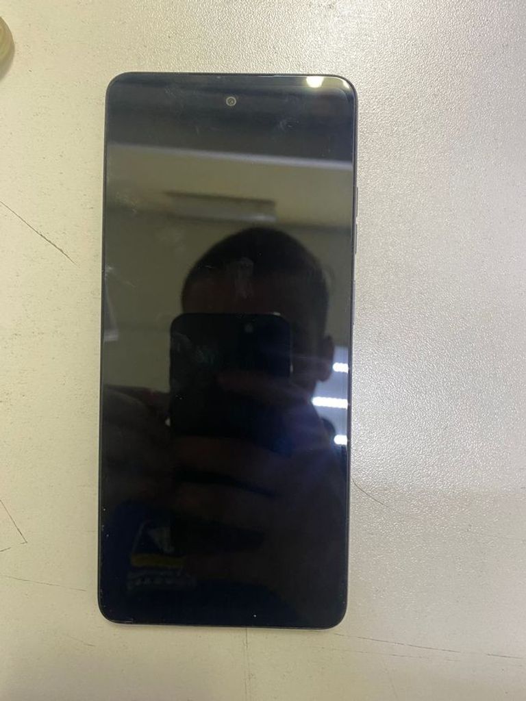 Оголошення Motorola g04 4/64gb Б/У