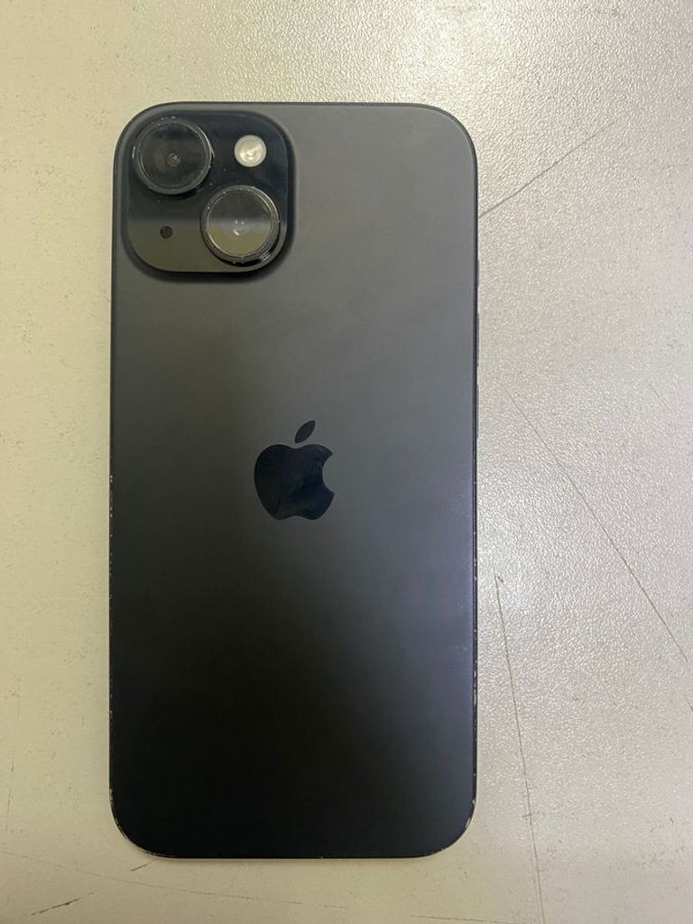 Дешиво Apple iPhone 15 128GB Green с ломбарда
