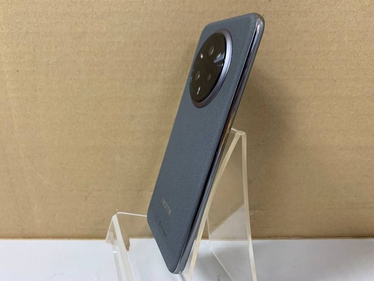Realme 14 Pro+ 8/256GB Suede Gray Код:01-200605817. Зображення 6