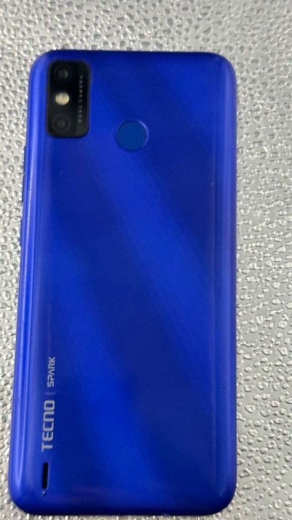 Дешево Tecno spark 6 go ke5j 3/64gb з ломбарду