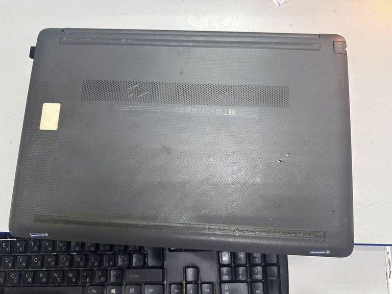 Дешево Hp 15/ryzen 5 5625u ddr4/8gb ddr4/hdd 500 gb/ssd *відсутній/*інтегрована з ломбарду