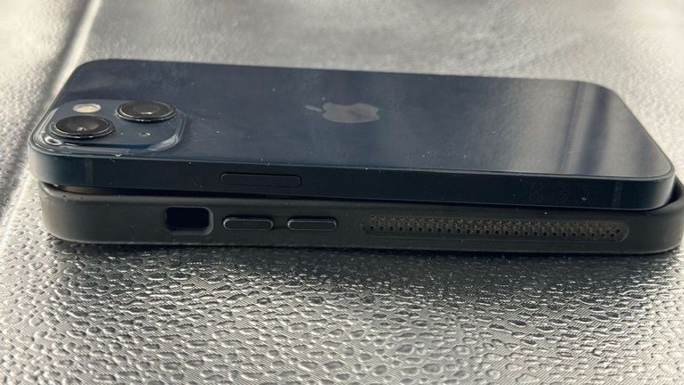 Apple iphone 13 128gb Код:01-200637572. Изображение 7