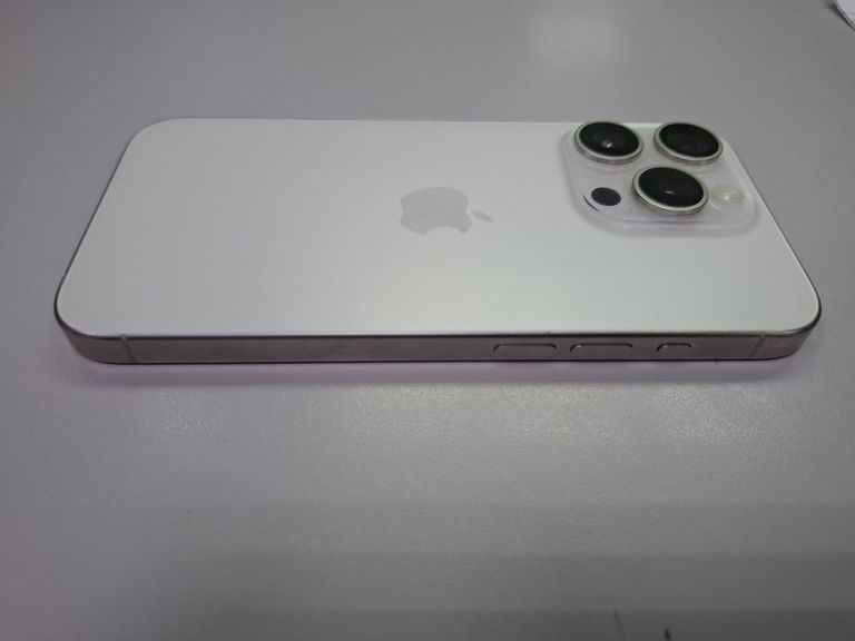 Apple iphone 15 pro 128gb Код:01-200742177. Зображення 7