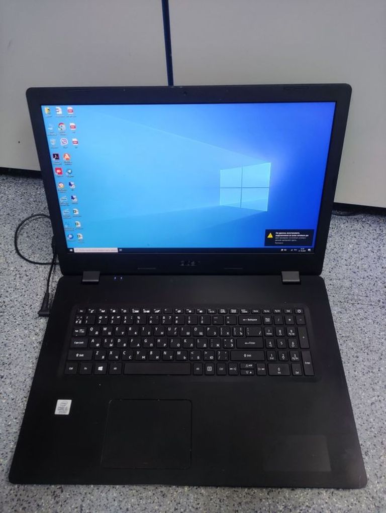 Купити Acer екр. 17,3/core i5-1035g1 1,0ghz/ram8gb/ssd256gb/uhd g1 Б/У