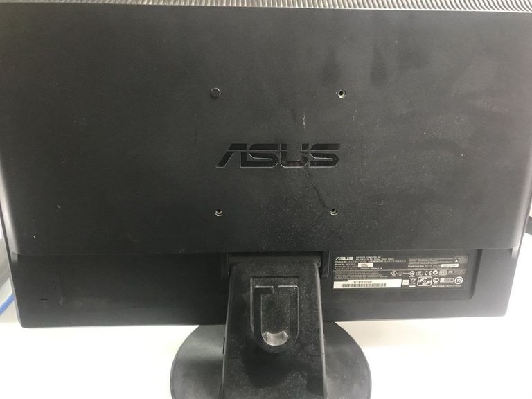 Дешиво Asus vk222 с ломбарда
