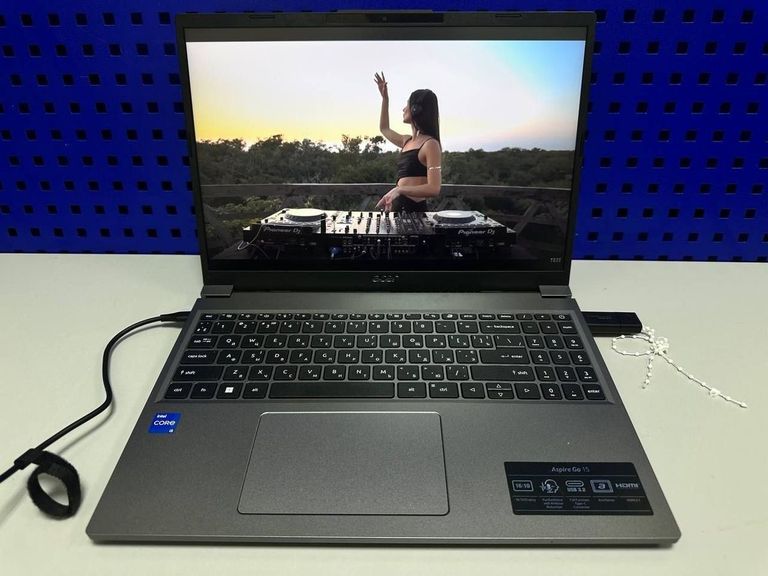 Дешево Acer 15/core i5-1334u ddr4/16gb ddr4/hdd *відсутній/ssd 1000 gb/*інтегрована з ломбарду