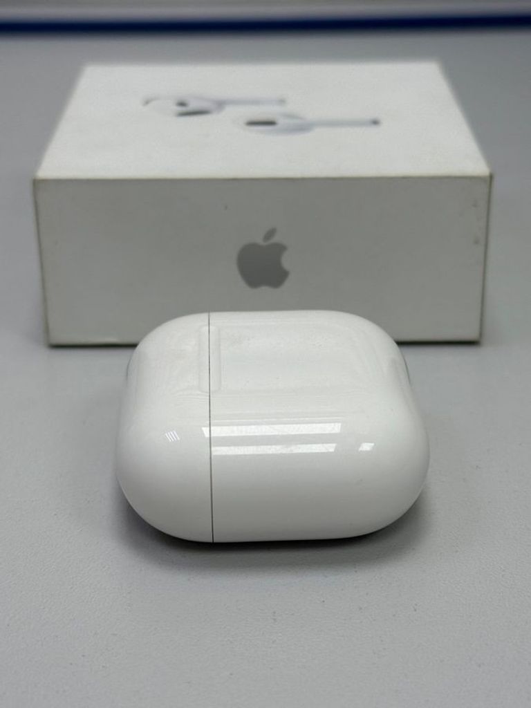 Apple airpods 4 with active noise cancellation Код:01-200778544. Изображение 5