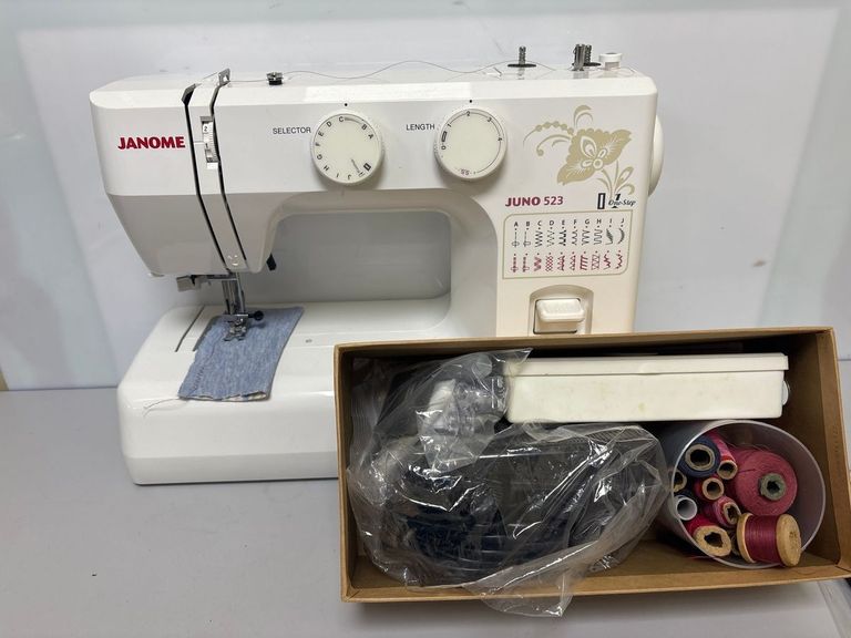 Купити Janome Juno 523 Б/У
