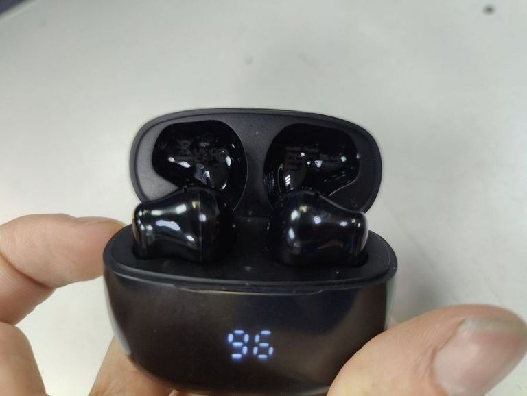 Оголошення Proove digital Б/У