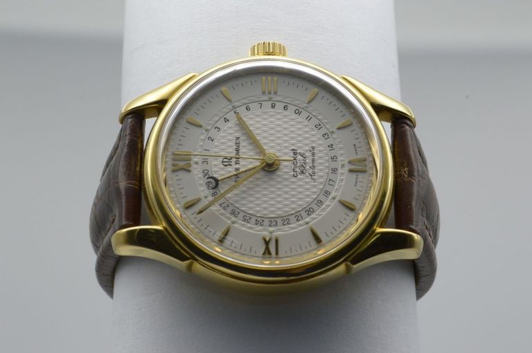 Дешиво Revue Thommen 10010.2512 с ломбарда