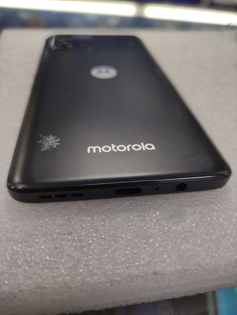 Объявление Motorola g72 8/256gb Б/У