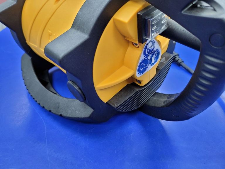 Дешиво Enar DINGO 220V с ломбарда