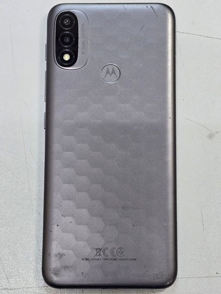 Купити Motorola moto e20 xt2155-6 2/32gb Б/У