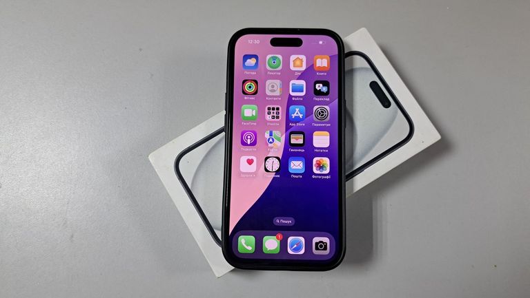 Купить Apple iPhone 15 128GB Green Б/У