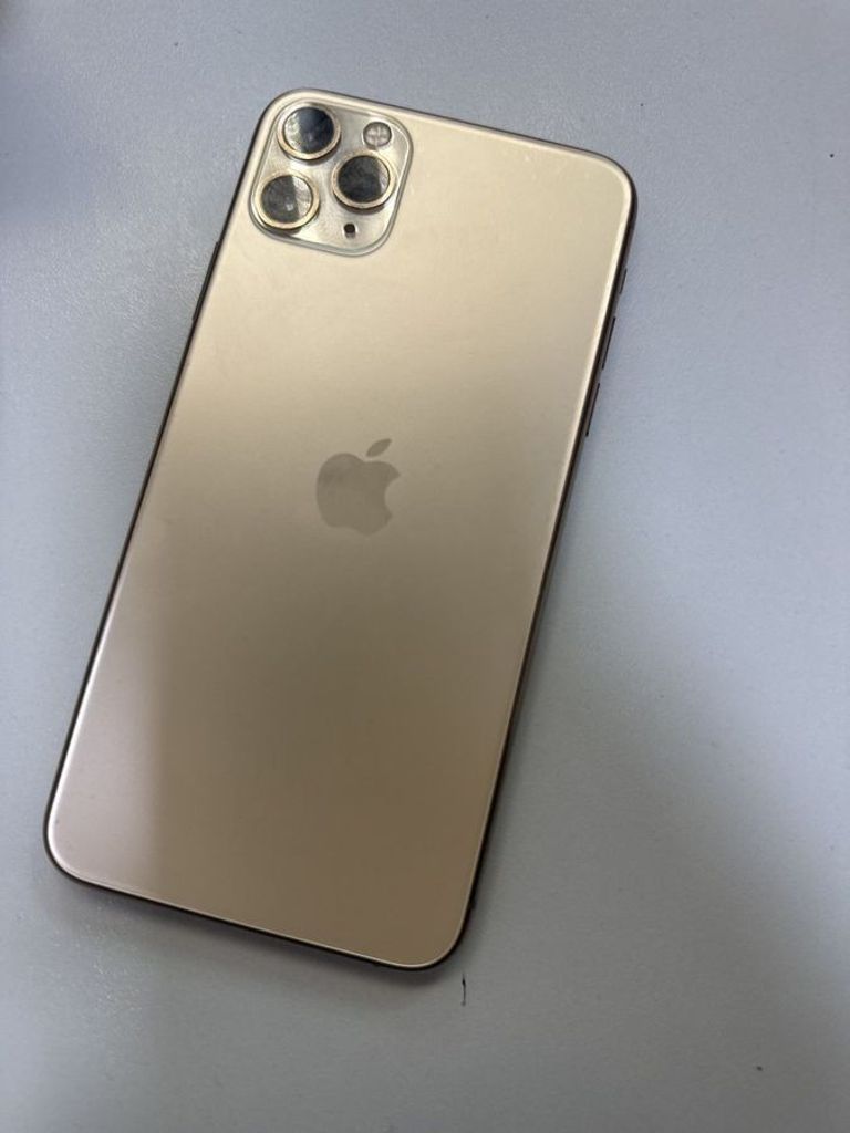 Купити Apple iphone 11 pro max 64gb Б/У