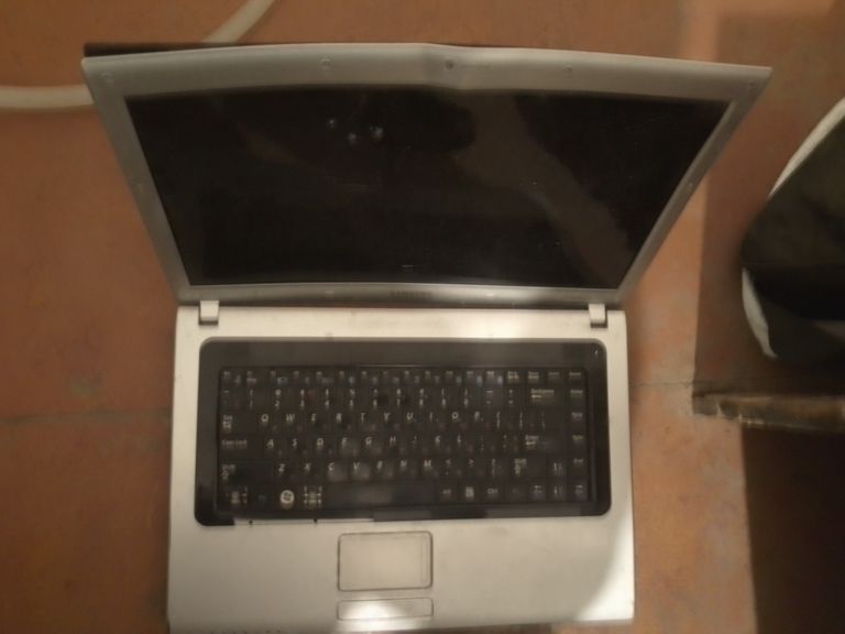 Купити Samsung R518 Б/У