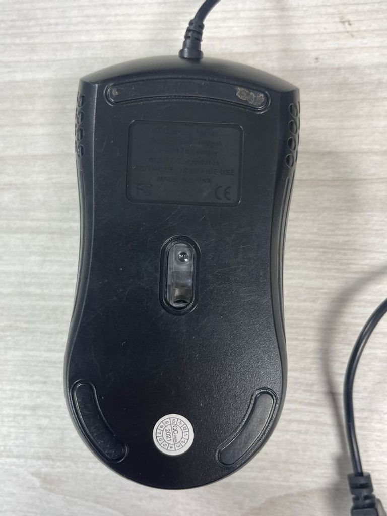 Дешиво Без моделі с ломбарда