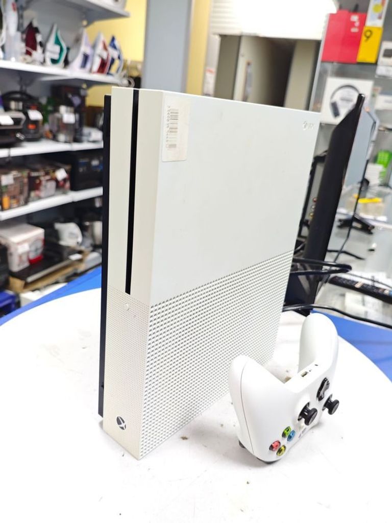Microsoft Xbox One S 500GB Код:01-200844124. Изображение 10