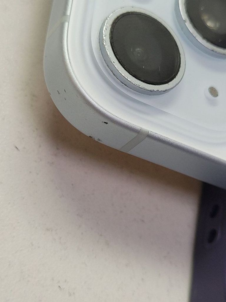 Apple iPhone 15 128GB Green Код:01-200862599. Зображення 5