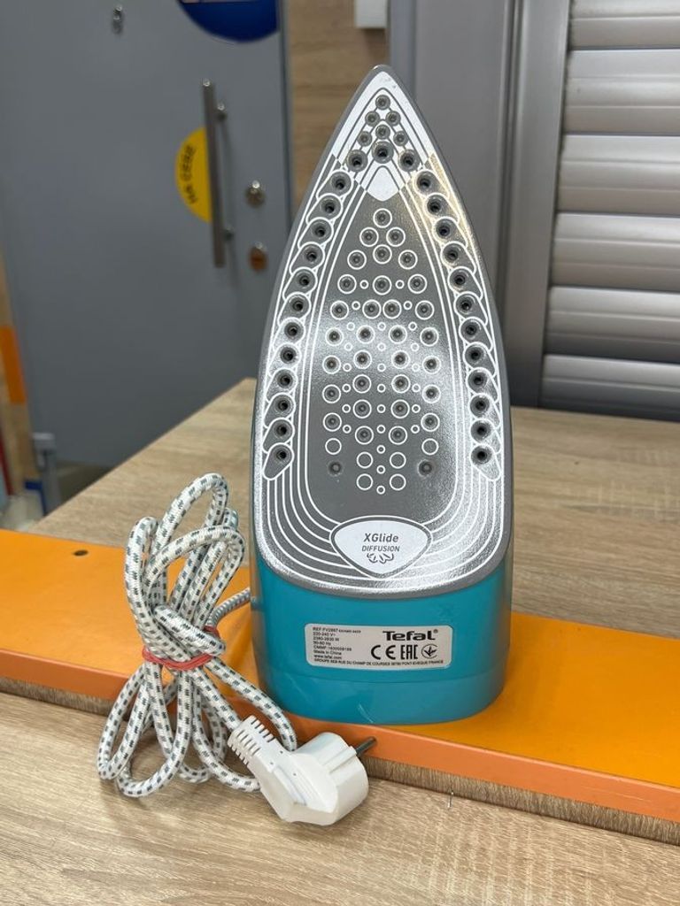 Дешево Tefal Express Steam FV2867E0 з ломбарду