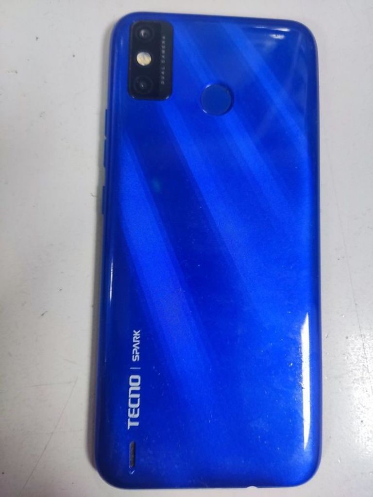 Купити Tecno spark 6 go ke5j 3/64gb Б/У