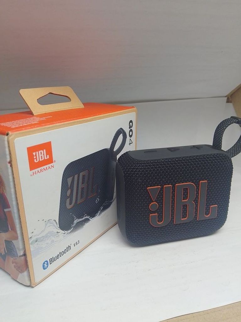 Купить Jbl go 4 Б/У