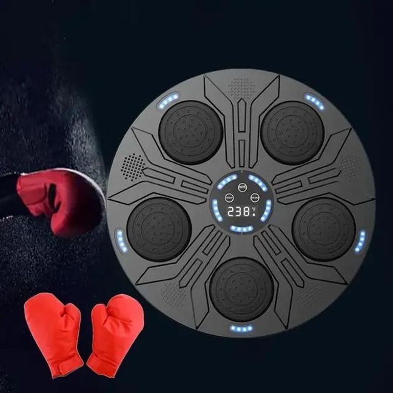 Оголошення Wall exerciser електронна мішень музична для боксу з рукавичками Б/У