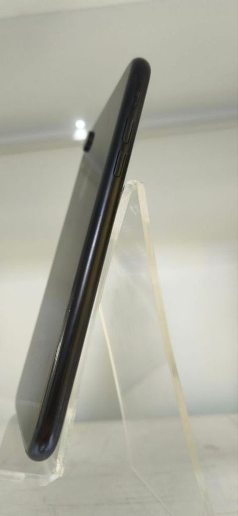 Дешево Apple iphone xr 64gb з ломбарду